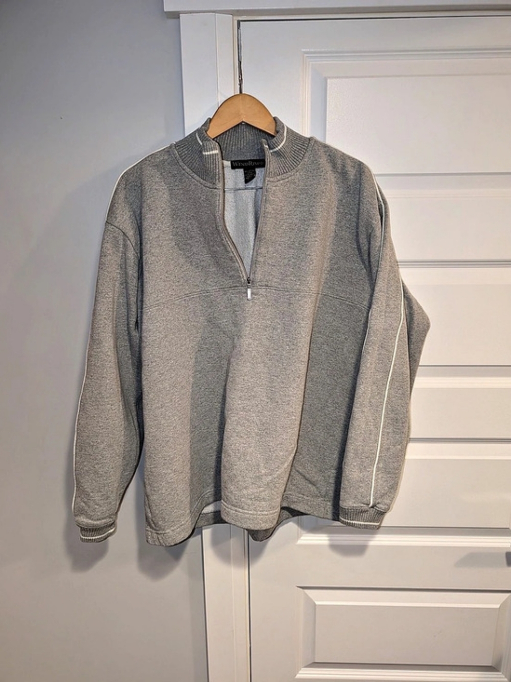 WindRiver Men's Gray Half zip Sweater